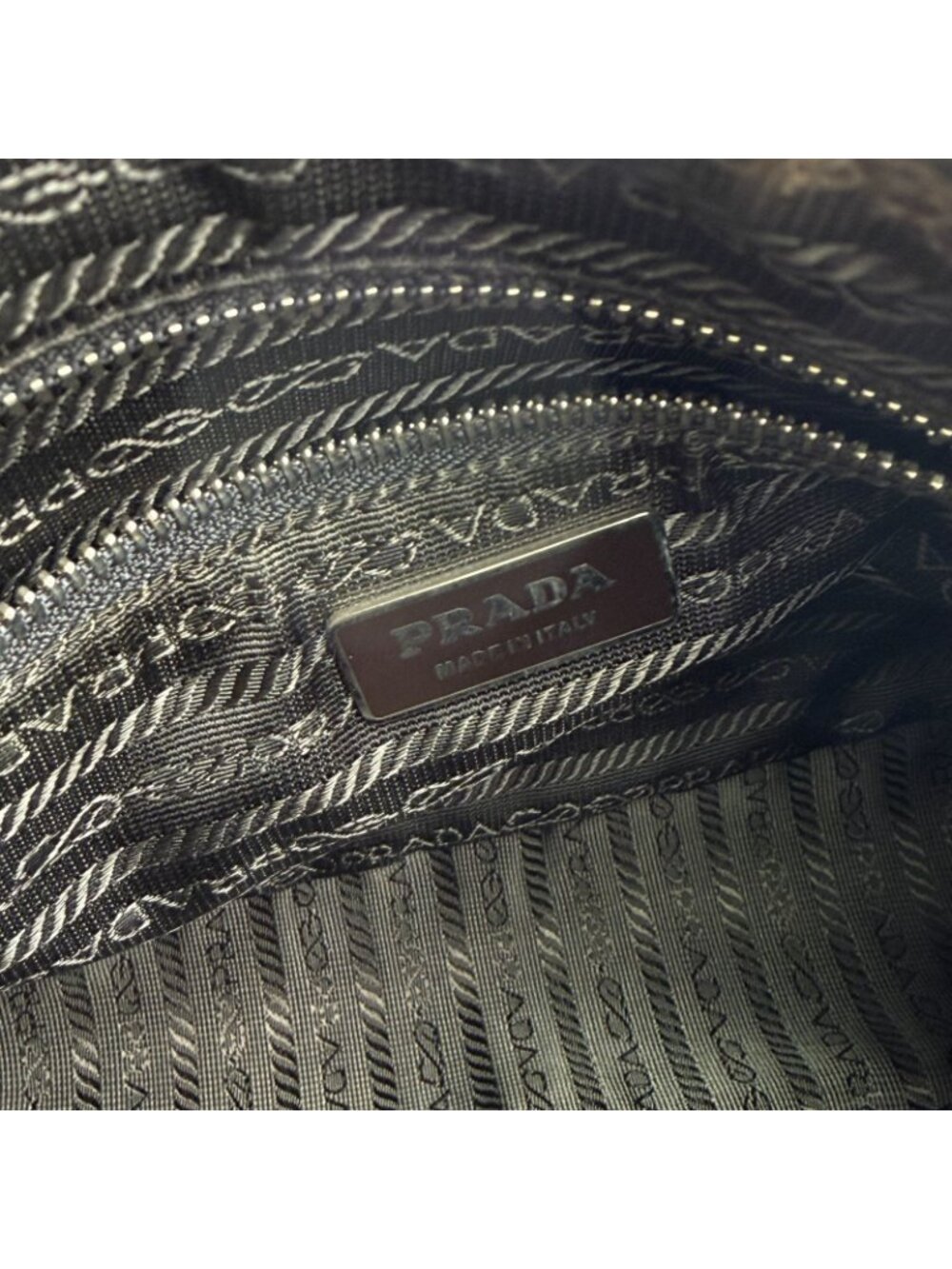 Prada Shoulder Bag Brown Leather Vintage - Picture 15 of 15